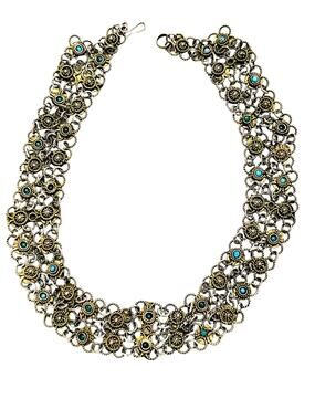 1980s Multi Strand Interlocking Links Mini Flower Design Necklace Hook Closure